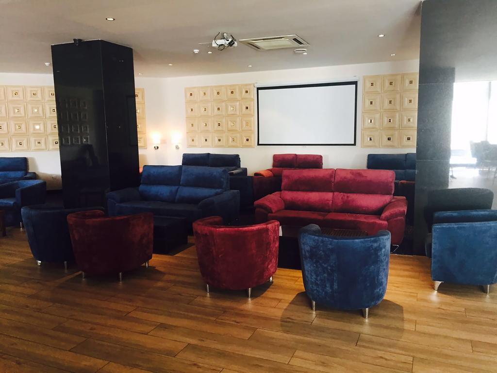Fortina Spa Resort Sliema Exterior foto The screening room at the National Centre for Early Music